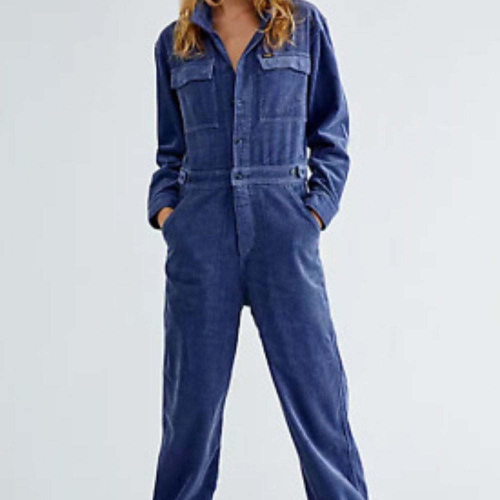 Nwt Wrangler corduroy Jumpsuit size small